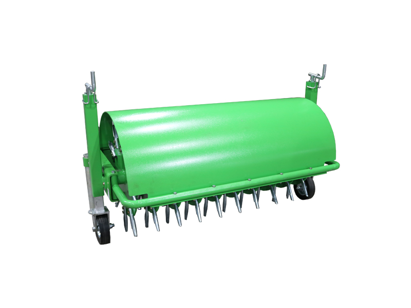 Revolutionieren Sie Ihre Rasenpflege mit dem Core Aerator für den Avant Mini Loader